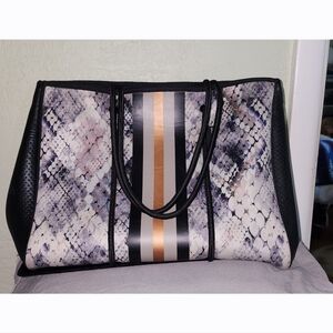 PREBELOVE TOTE BAG